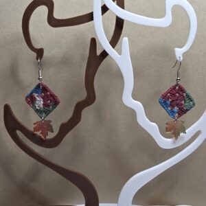 One-thread Maple Granny - Red and green