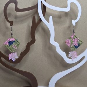 One-thread Maple Granny - Pink, blue, green